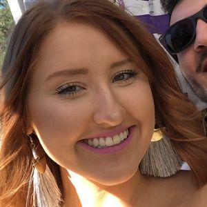 Meet your Posher, Lena